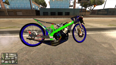 Drag Thai Xanh